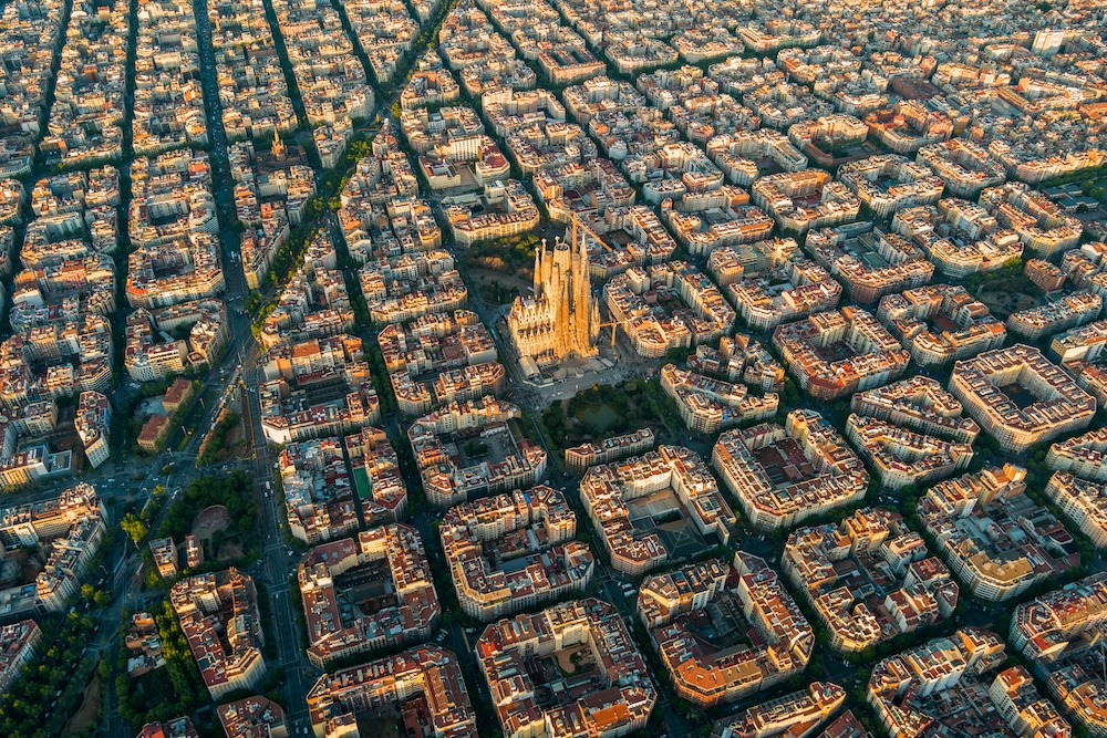 aerial-view-of-barcelona-eixample-residential-dist-2023-11-27-05-34-00-utc